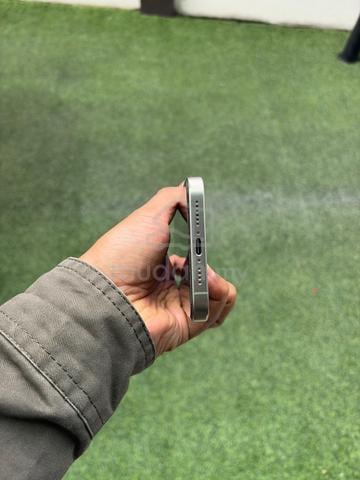 Iphone 15 Pro Max 256GB - photo 4 of 6