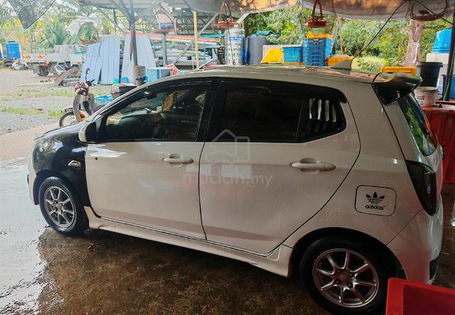 2016 Perodua AXIA 1.0 AV (A) - 4