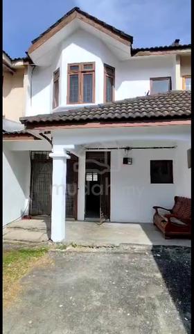 Double Storey Terrace Taman Putra Perdana, Puchong 1