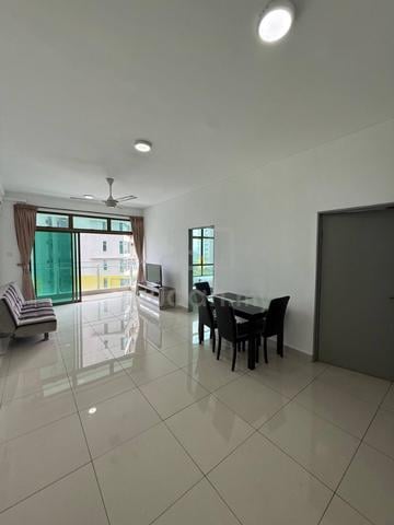 Parc Regency 1