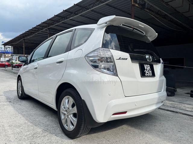 Honda Jazz 1.3(A)⭐All ORI⭐Acc&Flood Free⭐ - 4