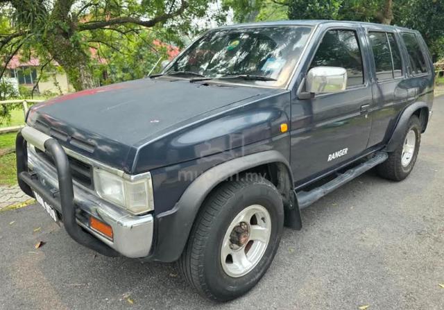 Nissan Terrano 2.4(M) 4X4 Loan Kedai Blacklist Top - 3