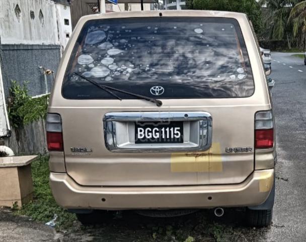 2001 Toyota UNSER 1.8 GLI (A) - 2