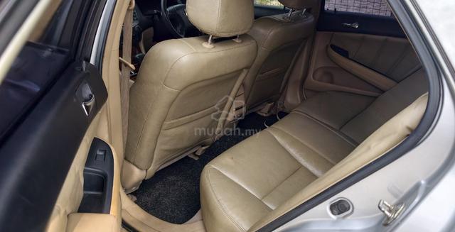 2005 Honda ACCORD 2.0 VTI (A) - 4