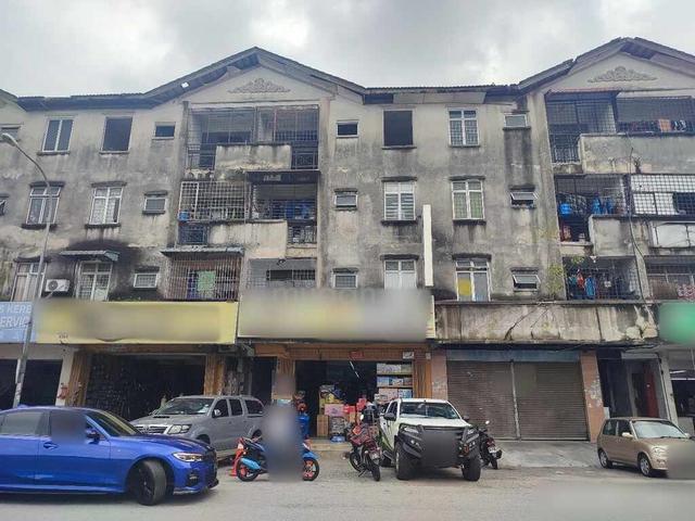 Taman Perindustrian Puchong Utama 1