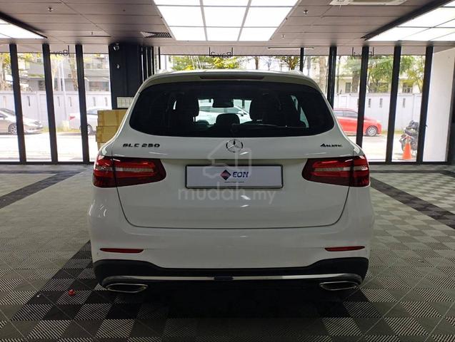 2017 🚗 Mercedes-Benz Glc 250 (A) - 5