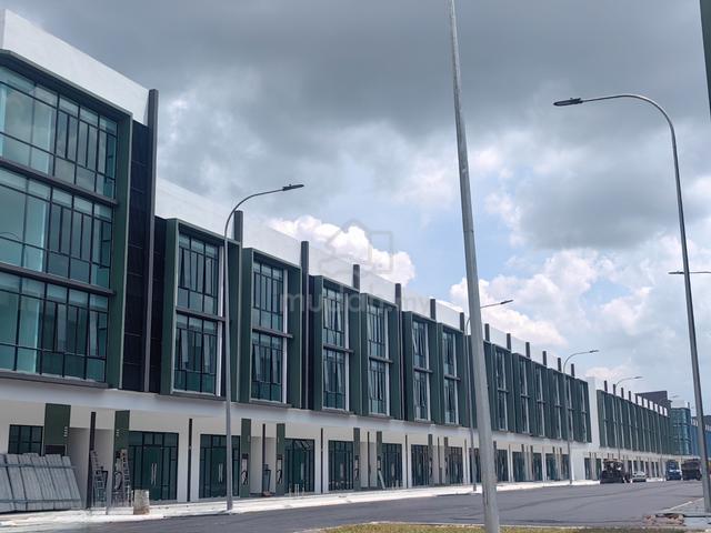 For Rent Permas Avenue 3 storey shop lot (More unit can choose) 1