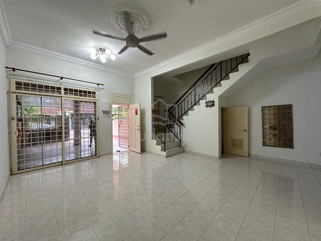 Bandar Laguna Merbok 2 Storey Terrace House 1