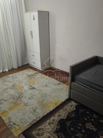 Bilik sewa bukit sentosa 1