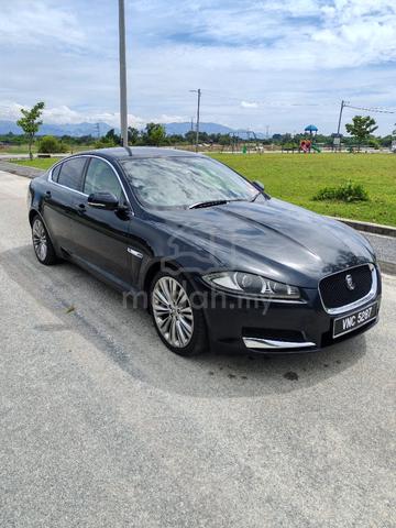 2011 Jaguar XF 3.0 S (A) - 1