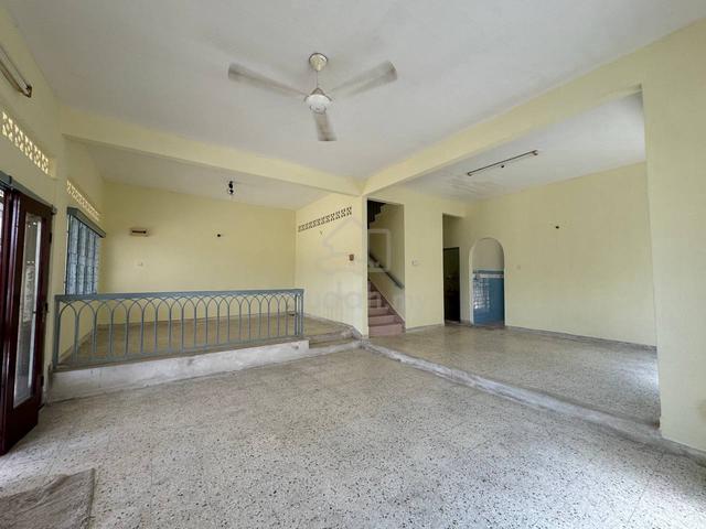 Taman Iskandar, jb town, Double Storey Semi D, Orignal unit, Gng 1
