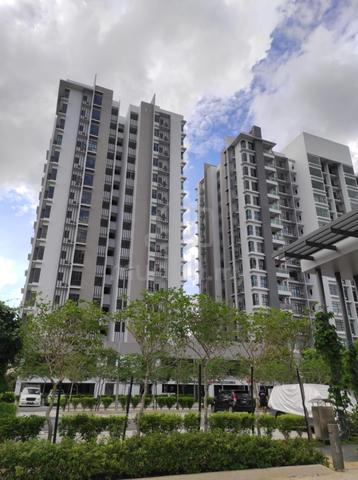 Aura Residence 1