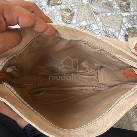 Giordano Classics Club canvas messenger/sling bag - photo 6 of 6