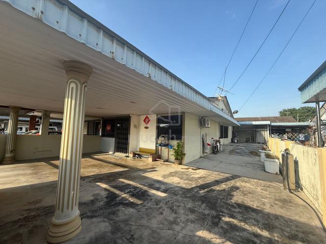 Phase 3 Taman Sri Rambai 1-Storey Terrace 2800sf Fully Reno BM 1