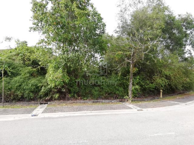 Bungalow land for Sale in Puta Hill Residency, Bandar Seri Putra 1