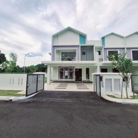 Facing Open💥Corner Lot 2 Tingkat Forest Heights,Seremban 1