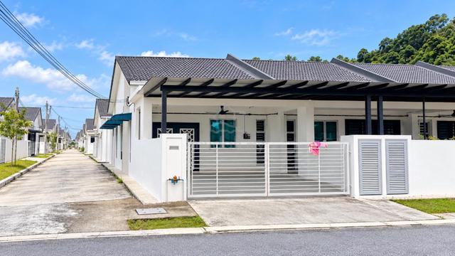 Endlot 1 Storey Terrace Laman Sendayan Presint 4, Bandar Sri Sendayan 1
