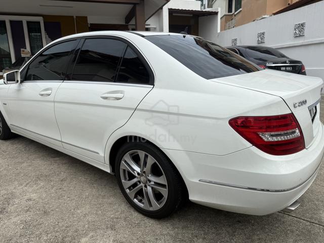 2012 Mercedes Benz C200 CGI BlueEFCY - 4