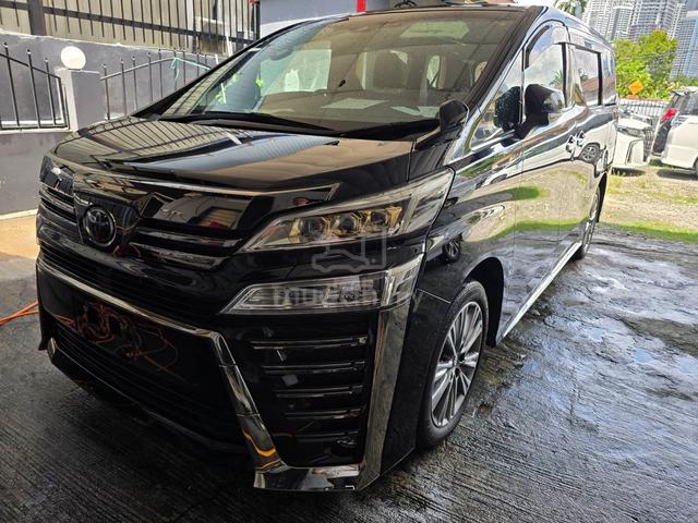 Toyota VELLFIRE 2.5 GOLDEN EYES II (A) TRD Bodykit - 2