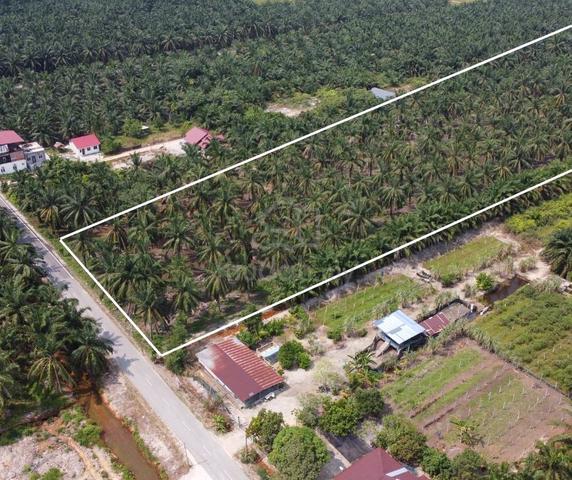 Tanah 3 Ekar Tepi Jalan Kampung Bukit Hijau Jeram Dekat Puncak Alam 1