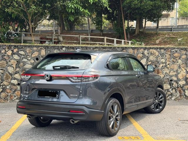 2023 Honda HR-V 1.5 V (A) F/SERVIS HONDA 42K MIL - 3