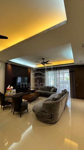 Elegant Style Sunway Alam Suria 2.5 Storey Terrace House Shah Alam 1
