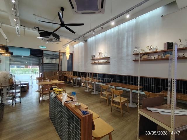 Setia Tropika @ Jln Setia Tropika Treen Storey Shop Lot Ground Floor 1