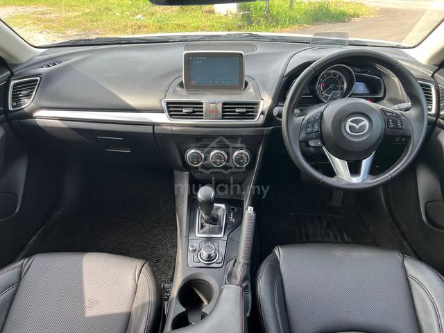 2017 Mazda 3 2.0 SEDAN HIGH SKYACTIV FACELIFT 1Y-W - 4