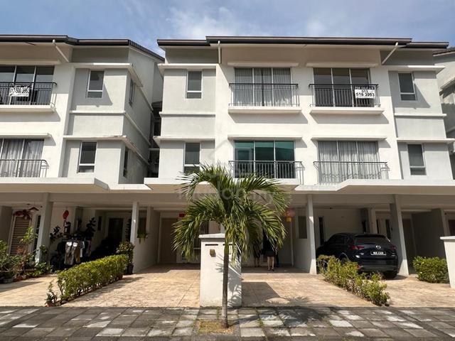 MontBleu Residence 1