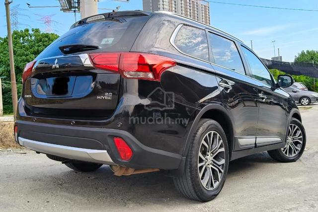 2018 Mitsubishi OUTLANDER 2.0 AWD🔥 ORI PAINT 🔥🔥 - 2