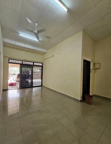 Taman Perling Single Storey For Rent 1