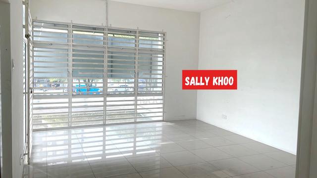 3 Sty Terrace House @ Taman Ara Jelutong Suitable for Commercial Use 1