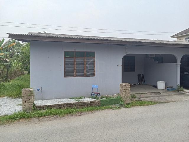 rumah untuk disewa kg bukit Payong..marang 1