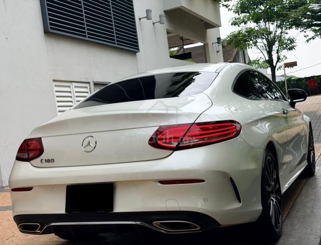 COUPE 🌟 2019 Mercedes Benz C180 1.6 AMG FACELIFT - 3