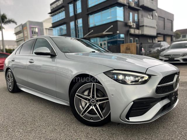 2022 Mercedes Benz C-200 Sedan AMG Line (JAPAN) - 1