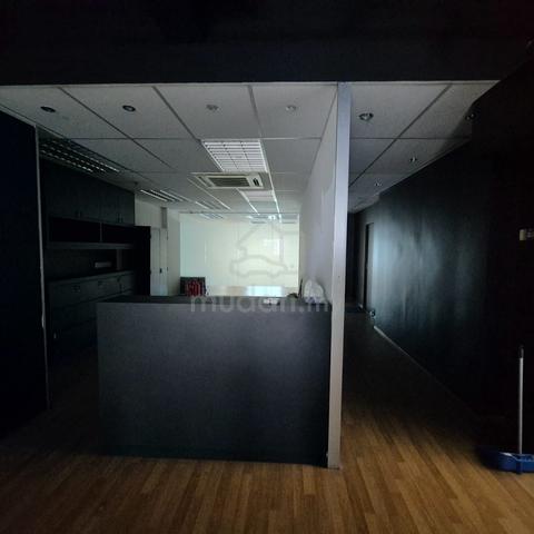 Megan Avenue 1 OFFICE For Sale 3