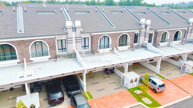 Double Storey Terrace House Setia Safiro 1