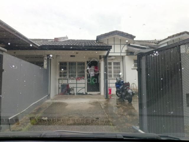 rumah untuk disewa 1