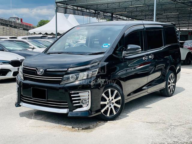 2018 Toyota VOXY V 2.0 (A) 8SEAT POWER DOOR FULON - 3