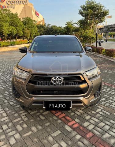 2021 Toyota HILUX 2.4 E (A) LIKE NEW - 4
