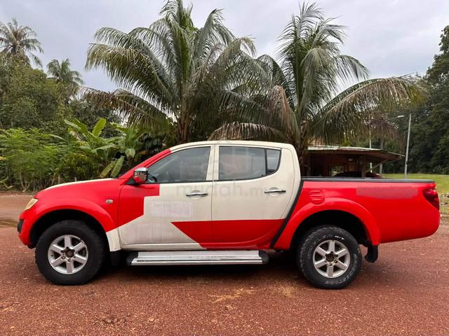 2011 Mitsubishi TRITON 2.5 4X4 Manual - 5