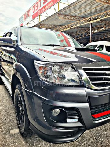 2015 Toyota HILUX 2.5 G TRD SPORTIVO (A) TIP TOP - 4