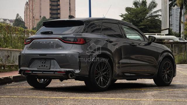 2024 Lexus LBX MORIZO RR 1.6 (A) - 4