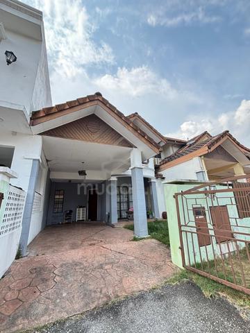 2-Storey Terraced House For Rent 1