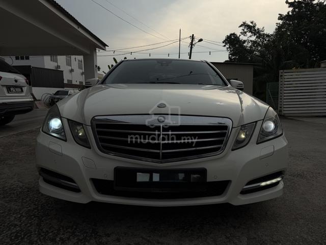 2011 Mercedes-Benz E250 CGI Avantgarde W212 - 1