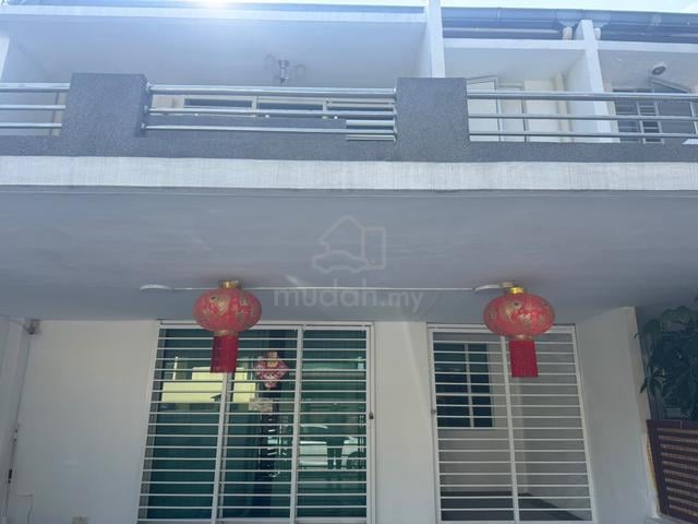 2 Sty House @Taman Mega Jaya Double Storey RENT 1
