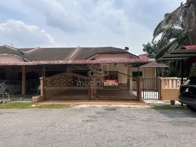 ENDLOT - TAMAN PERDANA - FREEHOLD - SINGLE STOREY - GOOD CONDITIOn 1