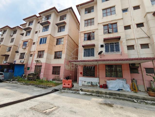 Bandar Country Homes 1