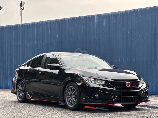 2020 Honda CIVIC 1.8 S / TIPTOP CONDITION / - 1