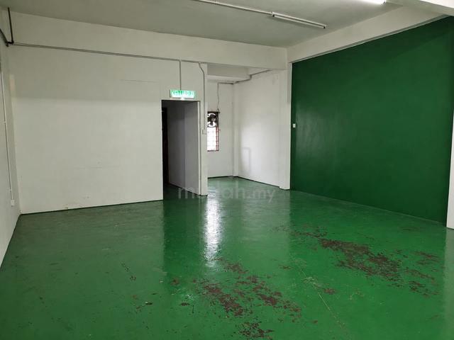 2-Storey Shoplot| End Lot | Main Road Frontage | Bandar Rinching 1